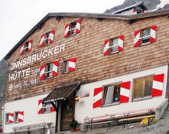 Innsbrucker Huette.jpg